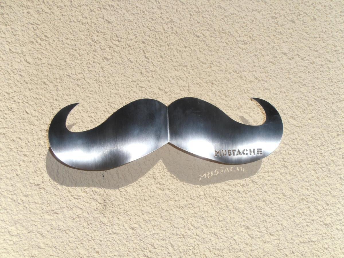 Mustache Studio Ourém Exteriör bild